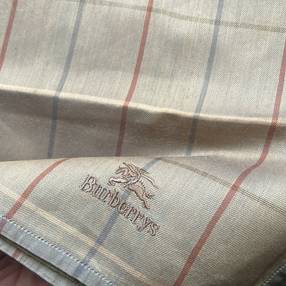 Burberrys Vintage Plaid Scarf - Picture 5 of 7